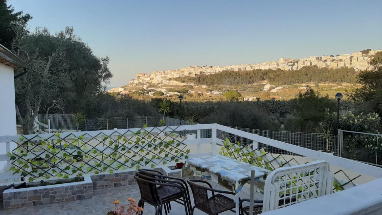 Casa vacanze Leonardo Peschici Exterior foto